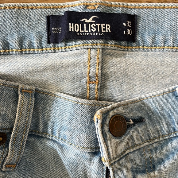 Hollister Slim Straight Light Wash Jeans - Men’s Size 32x30- EUC - Picture 3 of 8